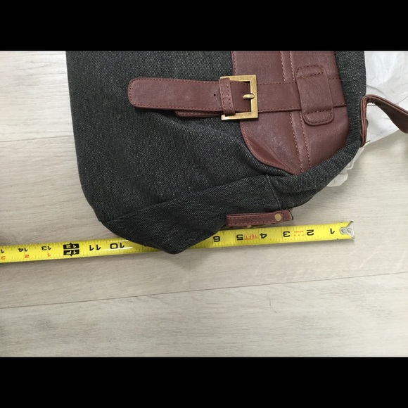 BP double handle w/shoulder strap gray demon NWT - Picture 2 of 7